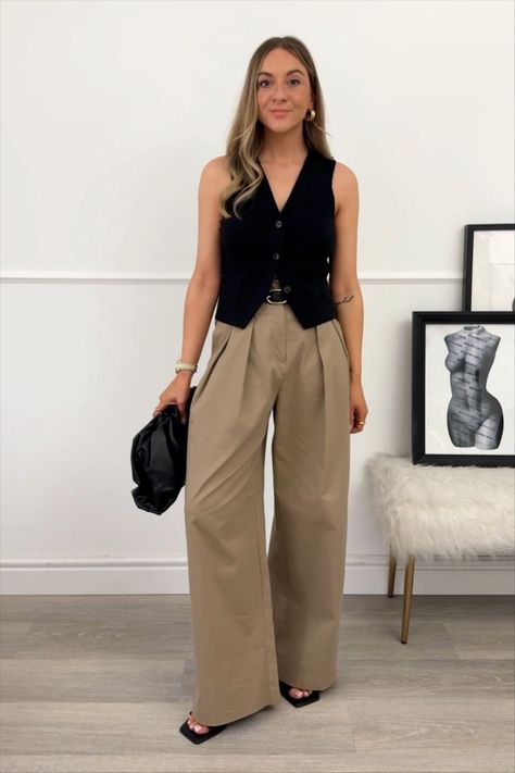 missy_elz's Chino Trousers Collection on LTK How To Style Tan Trousers, Outfits With Tan Trousers, Tan Trousers Outfit, Tailored Trousers Outfit, Black Waistcoat, Outfit Verano, Tan Trousers, Trouser Outfit, Fun Outfits