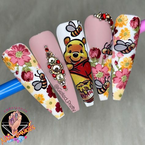 Whitney The Pooh, Winnie The Pooh Nails, Pooh Nails, Baby Looney Tunes, Flower Nail Designs, Crazy Nails, Disney Nails, Easter Nails, Flower Nails