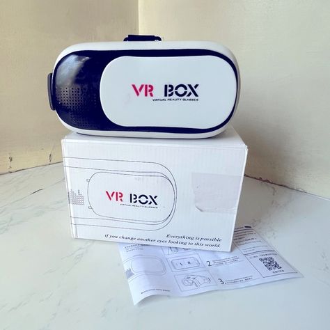 VR Box (Virtual reality glasses) Vr Box Virtual Reality, Movies Pictures, Vr Box, Virtual Reality Glasses, Vr Glasses, Watch Youtube, Everything Is Possible, Virtual Reality, Youtube Videos