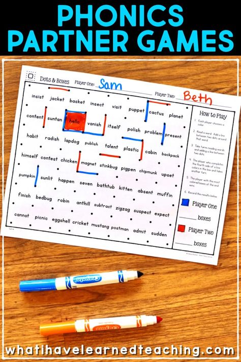 Fun and engaging phonics partner games that help students practice decoding two-syllable words. These partner games are designed to give students extra practice decoding compound and multisyllabic words. Phonogram Games, Upper Elementary Phonics Activities, Second Grade Phonics Activities, 3rd Grade Phonics Activities, Fun Phonics Games, Phonics Games Year 1, Year 2 Phonics, Reading Intervention Games, Phonics Games 3rd Grade