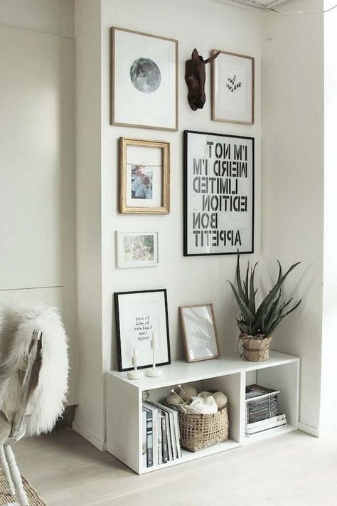 Wall Decor Inspiration - Best Ideas How To Living Room Wall Decor Decorating Ideas For Rental Home, Rental Wall Decor, Affordable Home Decor Ideas, Apartment Decorating On A Budget Bedroom, Bedroom Ideas Rental, Cheap Decorating Ideas For Home, Rental Bedroom Ideas, Rental Home Decorating, Scandinavian Apartment Decor