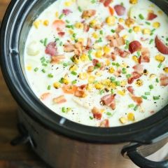 Glacier Brew house Alaskan Seafood Chowder Chicken And Corn Chowder, Chicken And Corn, Chicken Corn Chowder, Chicken Corn, Overnight Oat, Slow Cooker Desserts, Crockpot Soup Recipes, Crock Pot Soup, Corn Chowder