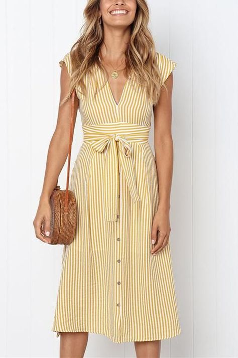 452bf208bf901322968557227b8f6efedesc48554345ri Taupe Maxi Dress, Modest Summer Dresses, Mode Hippie, Tie Waist Dress, Striped Midi Dress, Style Maxi Dress, Mode Inspiration, Modest Dresses, Outfits Casuales