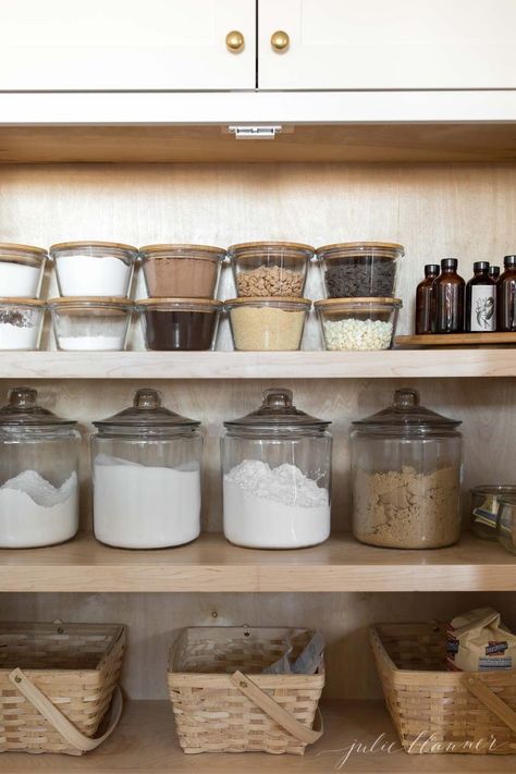 baking cabinet with flour sugar confectioners sugar and brown sugar in jars Baking Supplies Organization, Aesthetic Storage, 5 Aesthetic, Flour Storage, Organized Pantry, Organized Kitchen, Kitchen Organisation, Kitchen Hacks Organization, Baking Essentials