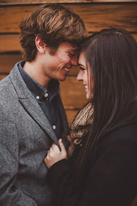 winter engagement. Heads Together, Photo Board, Pics Ideas, Photo Boards, Engagement Ideas, Winter Engagement, Two Hearts, Wedding Pics, Engagement Photo