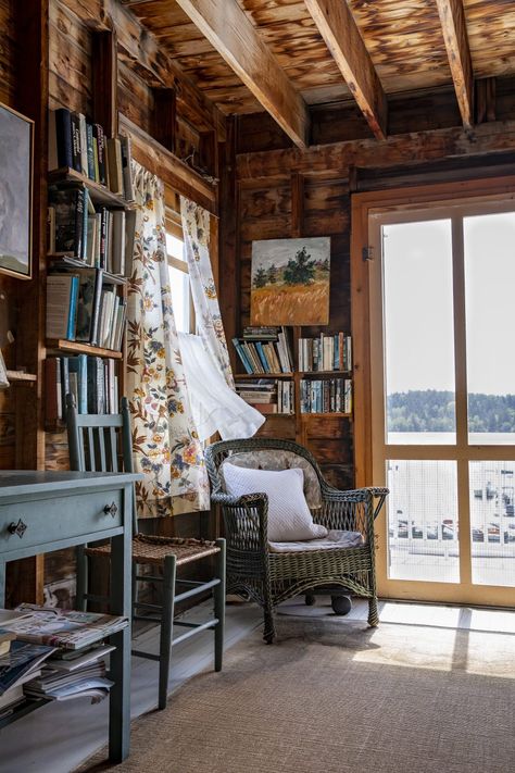 Maine Cottage Interiors, Coastal Cabin, Cabin Interior Design, Fishermans Cottage, Dream Cabin, Floral Chintz, Maine Cottage, Lake Cabin, Cottage Living Rooms