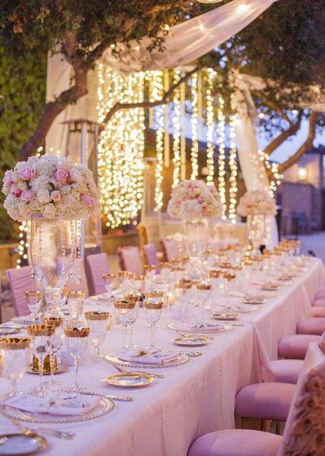 Quinceanera Venue, Asian Wedding Decor, Rose Gold Quinceanera, Quince Themes, Quinceanera Pink, Pink Sweet 16, Pink Quince, Quinceanera Planning, Quince Decorations