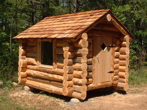 One day I'm gonna build me a sauna. Log Shed, Diy Log Cabin, Log Cabin Sheds, Eco Construction, Garden Playhouse, How To Build A Log Cabin, Shed Construction, Build A Playhouse, Small Log Cabin