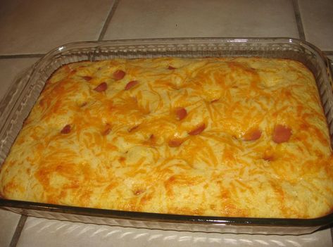 CORNDOG CASSEROLE Photo Kids Casserole, Corn Dog Casserole, Crockpot Casseroles, Veg Pasta, Mexican Casserole Recipe, Jiffy Mix, Hot Dogs Recipes, Chicken Crockpot Recipes Easy, Cheap Easy Meals