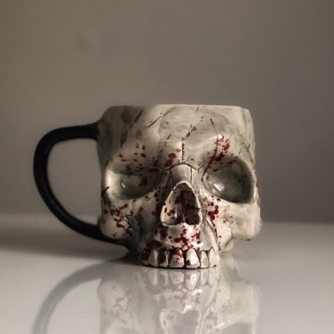 This pottery mug is perfect as a gothic home decor or as a Halloween prop! With its realistic anatomy and details, this skull coffee mug is a great example of faux taxidermy. Think about drinking your coffee from this gothic pottery mug! I created this gothic home decor using ceramic glaze and applied various sculpting techniques as well as coloring features. Being an artwork, my pottery mugs are limited edition and I only made a hundred of them. You will see the serial number of the gothic home Coffee Mug Pottery, Skull Mug, Baby Blue Wallpaper, Spooky Home Decor, Mug Pottery, Spooky Gifts, Gothic Gifts, Gothic Home, Faux Taxidermy