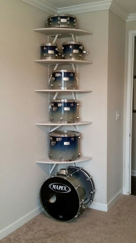 Percussion Storage Ideas, Recording Studio Cable Storage, Drum Setup Ideas, Music Studio Storage Ideas, Drum Bedroom Ideas, Small Drum Room, Drummer Room Ideas, Drum Storage Ideas, Drum Room Decor