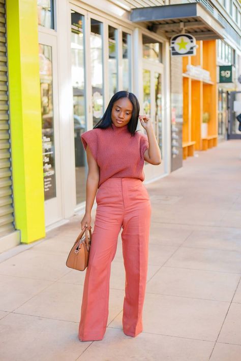 Blush Work Outfit, Monochromatic Outfit Pink, Monochromatic Outfit Black, Pink Monochromatic Outfit, Monochrome Party, Neutral Winter Outfit, Neutral Wardrobe, Color Outfits, Monochromatic Fashion