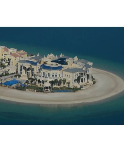 Nita Ambani and Mukesh Ambani's youngest son, Anant Ambani, received a super expensive beach villa in Dubai, and the price of it will leave your jaws dropped. In April 2022, Mukesh Ambani bought an expensive beach-side villa in Palm Jumeirah for his youngest son, Anant Ambani. It is one of Dubai's posh neighbourhoods, and the lavish property is spread over 3000 square feet. The villa includes 10 bedrooms and a 70-meter private beach. However, hold your heart, as the price will shock you. Acc... Palm Jumeirah Villa, Villa In Dubai, Anant Ambani, Mukesh Ambani, Nita Ambani, Beach Side, Palm Jumeirah, Private Beach, Beach Villa