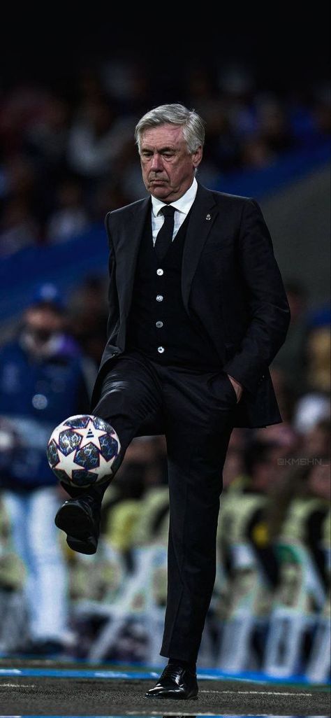 Carlo Ancelotti Wallpaper, Carlo Ancelotti Real Madrid, Football Background, Messi Videos, Football Players Photos, Real Madrid Team, Don Carlos, The Good Son, Self Pictures