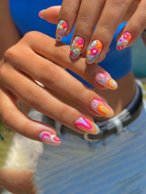 Multicolor  Collar  ABS Plants Color Nails Embellished   Nail,Hand & Foot Care Summertime Nails, Rave Nails, Gifts For Female Friends, Floral Nail, Color Nails, Striped Nails, Female Friends, Rainbow Color, Foot Care