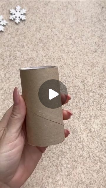 Tiktok Christmas, Idea Video, Origami For Beginners, Toilet Paper Crafts, Christmas Decorations For Kids, Handmade Christmas Crafts, Toilet Paper Rolls, Toilet Paper Roll Crafts, Paper Roll Crafts