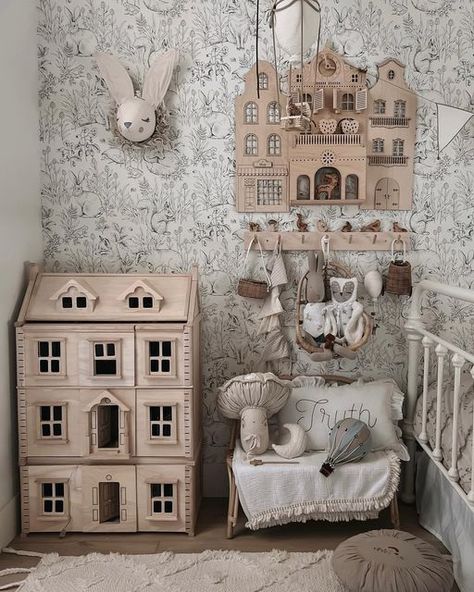 Baby Room Toys, Whimsical Childrens Room, Victorian Kids Room, Cottage Core Nursery, Whimsical Kids Room, Maileg Doll House, Vintage Kids Room, Childrens Bedroom Decor, Kids Bedroom Inspiration