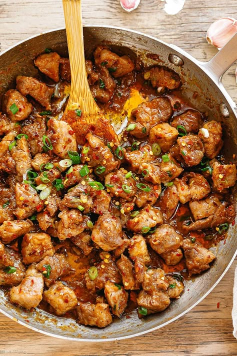 Honey Garlic Pork Stir-Fry - #pork #stirfry #recipe #eatwell101 - Try this pork stir-fry recipe tonight! Savory, sweet, and spicy, our pork stir-fry is easy and delicious! - #recipe by #eatwell101® Ground Pork Crockpot Recipes, Pork Rice Bowl Recipe, Crockpot Recipes For Dinner, Pork With Rice, Pork Stir Fry Recipes, Pork Crockpot, Honey Garlic Pork, Pork Bites, Pork Sirloin