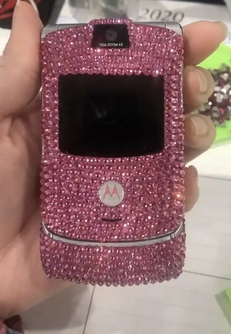 Flip Phone 2000s, Motorola Flip, 2000s Phone, Flip Phone Aesthetic, Y2k Phone Case, Phone Bling, Very Weird, Y2k Phone, Motorola Phone