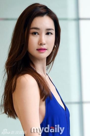 LDH Lee Da Hae, How To Be Likeable, Female Artists, Picture Gallery, Actors & Actresses, Photo Gallery, Photo Galleries, Actresses, Actors