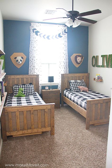 Boys Room Ideas Shared, Small Boys Bedroom, Small Boys Bedroom Ideas, Boys Bedroom Colors, Small Boys Bedrooms, Shared Boys Rooms, Boys Bedroom Ideas, Boys Bedroom Paint, Boys Shared Bedroom