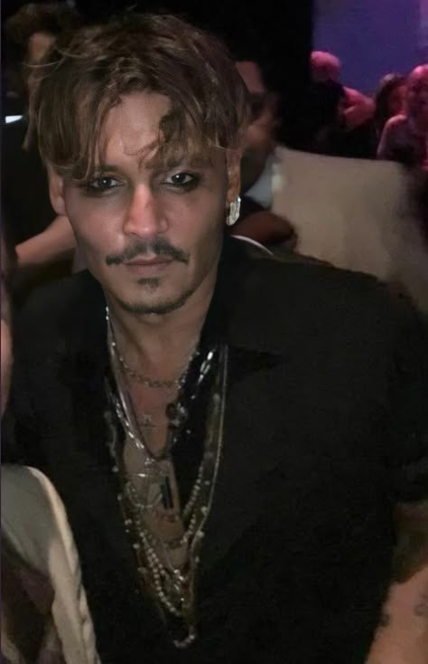 Johnny Depp Eyes, Johnny Depp Haircut, Johnny Depp Wife, Johnny Depp Images, Johnny Depp Wallpaper, جوني ديب, Woof Woof Bark Bark, Johnny Depp Style, Johnny Depp Fans