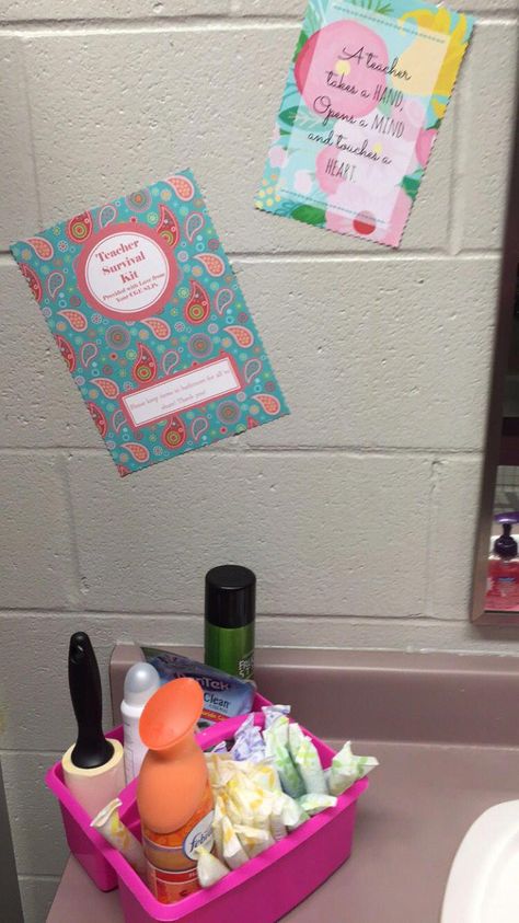 Spice up a boring faculty bathroom with a "Teacher Survival Kit" (flossers, spray deodorant, lint roller, air freshener, hair spray, etc) Teacher Restroom Decor, Relaxing Teacher Lounge Ideas, Teachers Bathroom Ideas, Work Restroom Ideas, School Staff Bathroom Ideas, Staff Restroom Ideas, Staff Bathroom Decor, Teacher Bathroom Makeover, Staff Bathroom Ideas Teacher