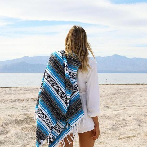 Handwoven, authentic falsa, thunderbird, serape, & diamond blankets from Mexico. Unique designs in thick, XL & heavyweight. Quality guaranteed. Free shipping on $50+ Car Blanket, Yoga Blanket, White Lake, Hand Woven Blanket, Mexican Blanket, Yoga Props, Aztec Fashion, Beach Wear Outfits, Knit Throw Blanket