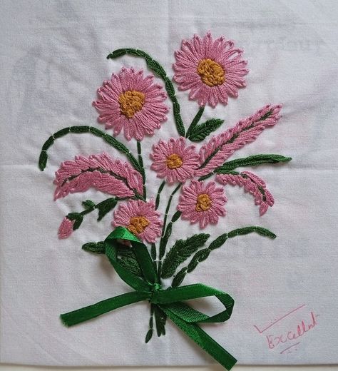 This embroidery is done using lazy daisy , french knot and running stitch Laizy Daizy Design Embroidery Flower, Lazy Daisy Embroidery Design, Daisy Stitch, Simple Hand Embroidery Patterns, Lazy Daisy Stitch, Fashion Drawing Sketches, Simple Embroidery Designs, Border Embroidery, Hand Embroidery Flowers