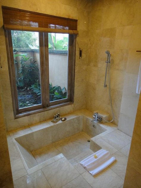 Sunken Bath, Sunken Bathtub, Sunken Tub, Walk In Bath, Roman Tub, Tub Shower Combo, Dream Bathrooms, Dream Bathroom, Bathtubs