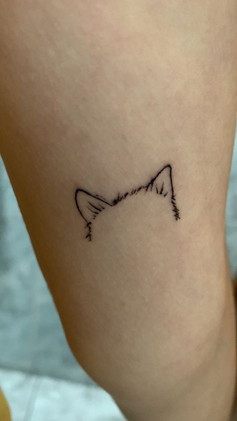 Behind The Ear Cat Tattoo Ideas, Tattoos To Remember Your Cat, Cat Dedication Tattoo, Cat In Heaven Tattoo, Cat Memorial Tattoo Small, Cat Tattoos Memorial, Pet Tattoos Cat, Cat Angel Tattoo, Angel Cat Tattoo