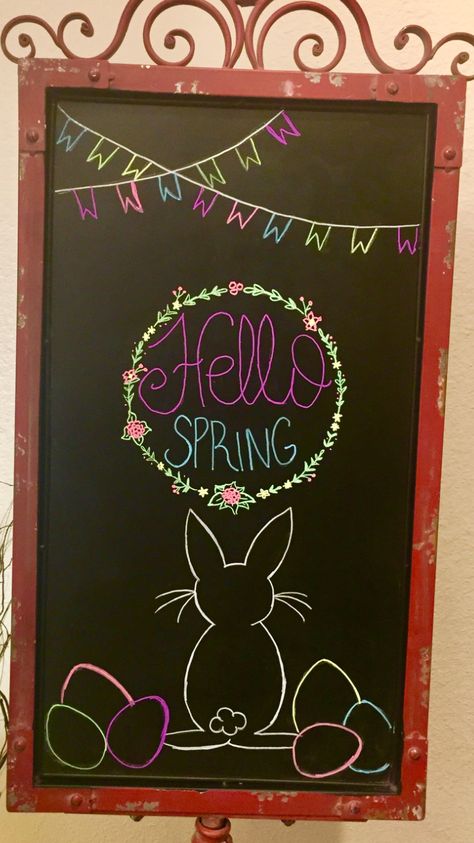 April Chalkboard Ideas, Easter Whiteboard Ideas, Chalkboard Easter Art, Chalkboard Ideas For April, Easter Chalkboard Ideas Easy, Easter Blackboard Ideas, Easter Chalk Art, Cute Easter Chalkboard Ideas, Easter Chalkboard Ideas