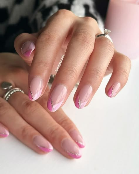 Summer Nails Coffin, Pink Tip Nails, Shiny Nails Designs, Elegant Touch Nails, Pink French Nails, Feather Nails, Hippie Nails, French Manicure Nails, Pink French