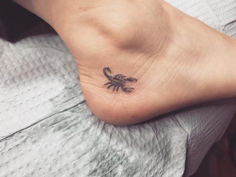 Scorpio Zodiac Tattoos, Tattoo Ankle, Scorpio Tattoo, Foot Tattoos For Women, Small Tattoos With Meaning, Mini Tattoo, Scorpion Tattoo, Zodiac Tattoos, Foot Tattoo