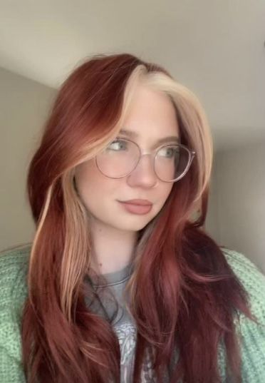 Hazel Eyes Hair Color, Auburn Blonde Hair, Peekaboo Hair Colors, Hair Dye Tips, Mermaid Hair Color, Red Blonde Hair, Red Hair Inspo, Peekaboo Hair, Dyed Blonde Hair