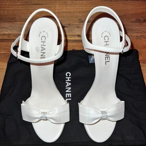 Chanel Sandals from CHANEL, Elegant Style, 2022 SS White White Heels Chanel, Wedding Shoes Chanel, Chanel White Shoes, White Chanel Shoes, Chanel Wedding Shoes, Chanel High Heels, Chanel Wedding, Bridal Maxi, Chanel Heels