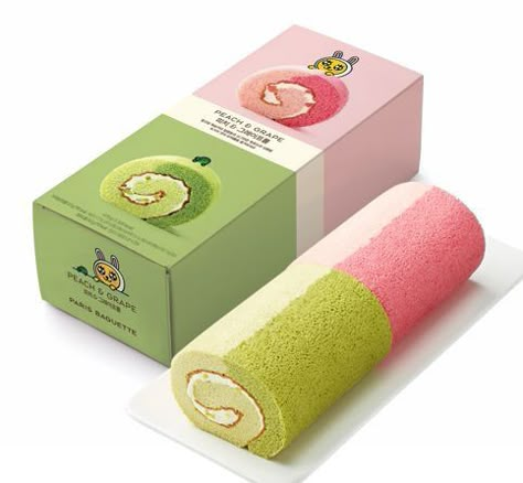 Japanese Roll Cake, Japan Snacks, Cube Cake, Japanese Cake, Swiss Roll Cake, Roll Cakes, Log Cake, Dessert Packaging, Sleepover Food