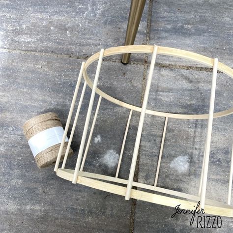 Would dowel rods and embroidery hoops hot glued together to create Outdoor decorative Lanterns Wood Hoop Crafts, Diy Hanging Lanterns Indoor, Hula Hoop Chandelier Outdoor, Hanging Lanterns Indoor, Hula Hoop Tent Diy, Embroidery Hoop Light Fixture Diy, Dream Catcher Hula Hoop Diy, Boho Hippie Home, Hoop Crafts