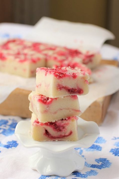 a sweet stack of Coconut Raspberry Mochi Bars Mochi Bars, One Bowl Cookies, Mochi Making, Mochi Donuts Recipe, Strawberry Mochi, Mochi Recipe, Mochi Cake, Delish Desserts, Homemade Sushi