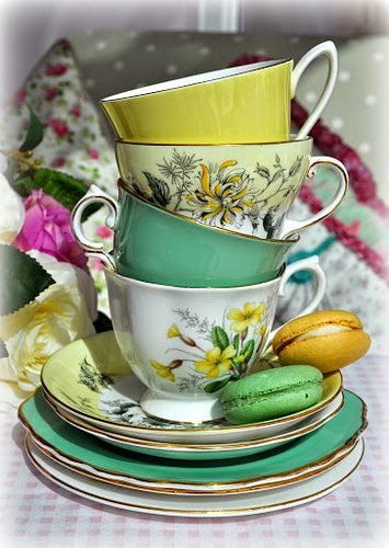 Green and Yellow Vintage Teacups Stack | www.cakestandheaven… | Flickr Stack Of Teacups, Cups Stacked, Tea Cup Art, Tea Display, English Tea Party, Teacup Candles, Tea Cups And Saucers, Porcelain Signs, Tea Plates