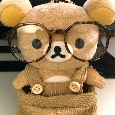 Rilakkuma Profile Picture, Rilakkuma Plushie Png, Rilakkuma Glasses, Beige Kawaii, Rillakuma Icon Png, Korilakkuma Aesthetic, Rilakkuma Widget, Korilakkuma Pfp, Brown Icons Aesthetic