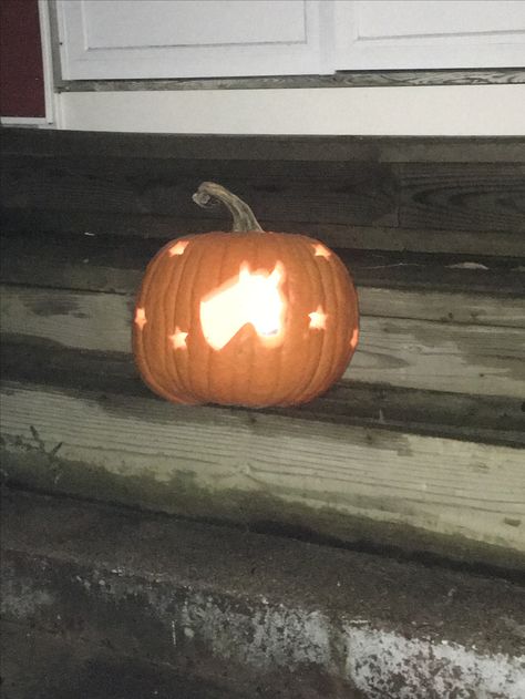 Great design for a horse that’s passed away show them in the stars Easy Horse Pumpkin Carving, Horse Carving Pumpkin, Pumpkin Horse Carving, Horse Pumpkin Decorating, Horse Pumpkin Carving Ideas, Horse Pumpkin, Pumpkin Carving Ideas Horse, Horse Pumpkin Carving, Horse Pumpkin Carving Stencils