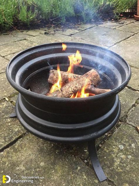 Amazing Wheel Rim Fire Pit Design Ideas | Engineering Discoveries Bbq Ideas Backyard, Rim Fire Pit, Fire Pit Ideas Backyard, Diy Fire Pit Ideas, Outdoor Fireplace Plans, Fire Pit Gallery, Outdoor Fireplace Kits, Pit Bbq, Fire Pit Art