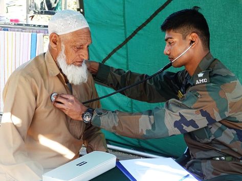 5 Initiatives Undertaken By The Indian Army To Win The Hearts Of The People Of Kashmir Army Medical Corps India, Afmc Pune College Doctors, Afmc Pune College, Afmc Pune, Military Doctor, Army Doctor, Jay Hanuman, Indian Army Special Forces, Indian Army Quotes