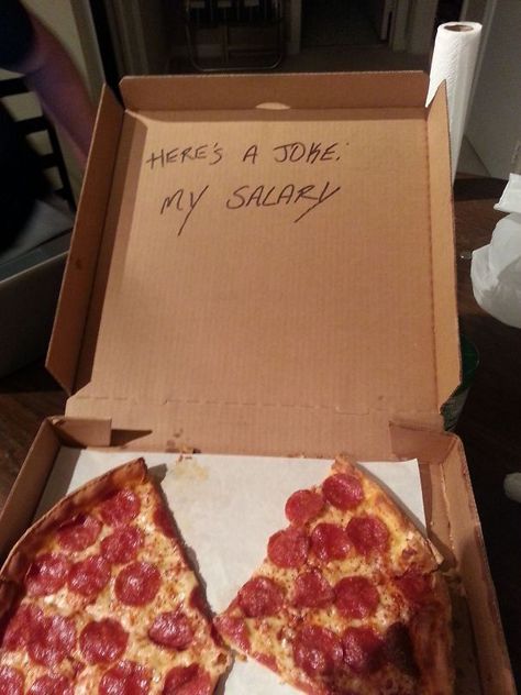 Requested That The Pizza Guy Write A Joke On The Pizza Box Pizza Guy Aesthetic, Dave Fisher, Pizza Delivery Aesthetic, Pizza Interactive Post, Delivery Aesthetic, Pizza Box Aesthetic, Good Pizza Great Pizza Game Aesthetic, Pizza In A Box, Pizza Hut Delivery