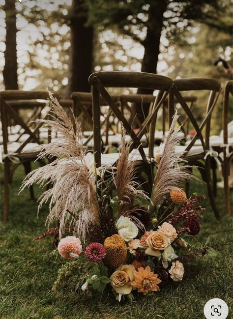 Wine Wedding Flowers, Aisle Arrangements, Aisle Markers, Aisle Flowers, Pampas Grass Decor, Dusty Rose Wedding, Grass Wedding, Beautiful Wedding Photos, Southern Oregon