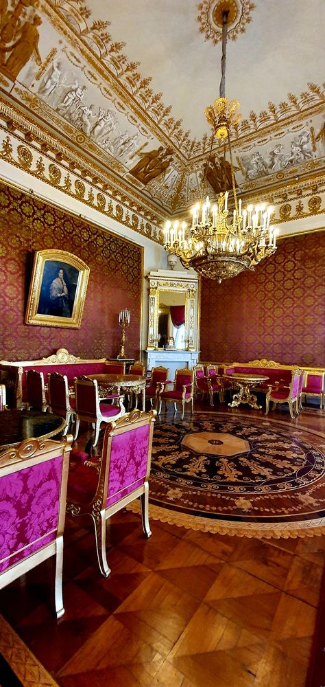 interior of the Yusupov Palace in St. Petersburg Yusupov Palace, Ghost Chair, St Petersburg, Palace, Wallpapers, Architecture, Home Decor, Home Décor