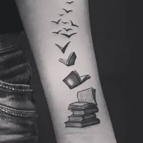 Wörter Tattoos, Bookish Tattoos, Literary Tattoos, Matching Tattoo, Top Tattoos, Book Tattoo, Disney Tattoos, Birds Tattoo, Trendy Tattoos