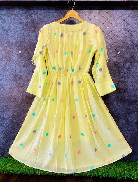 Crush Fabric Dress Design, Georgette Tops Western, Crush Fabric Dress, Fabric Dress Design, Crush Fabric, Girls Kurti, Dot Embroidery, Princess Dress Kids, Georgette Tops