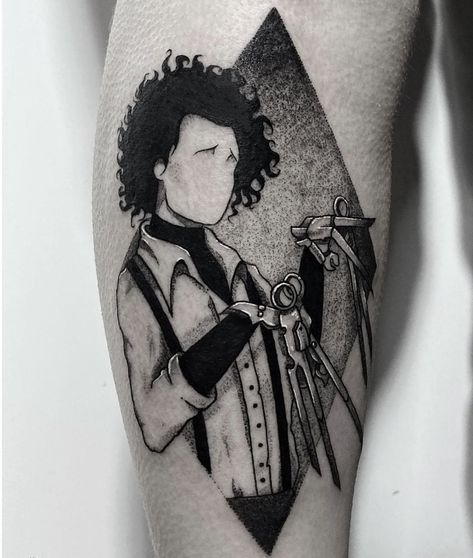 Tim Burton Batman Tattoo, Arm Cover Up Tattoos, Tim Burton Batman, Tim Burton Tattoo, Horror Tattoos, Wolf Tattoo Sleeve, Batman Tattoo, Movie Tattoos, Scary Tattoos